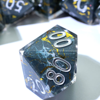 Gilded Void | Art Core Dice | 7 Piece Set
