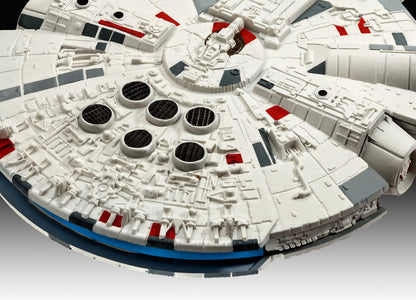 03600 Star Wars Millennium Falcon Model and Paints Set